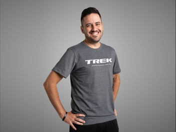 CAMISETA TREK LOGO PRETO BONTRAGER